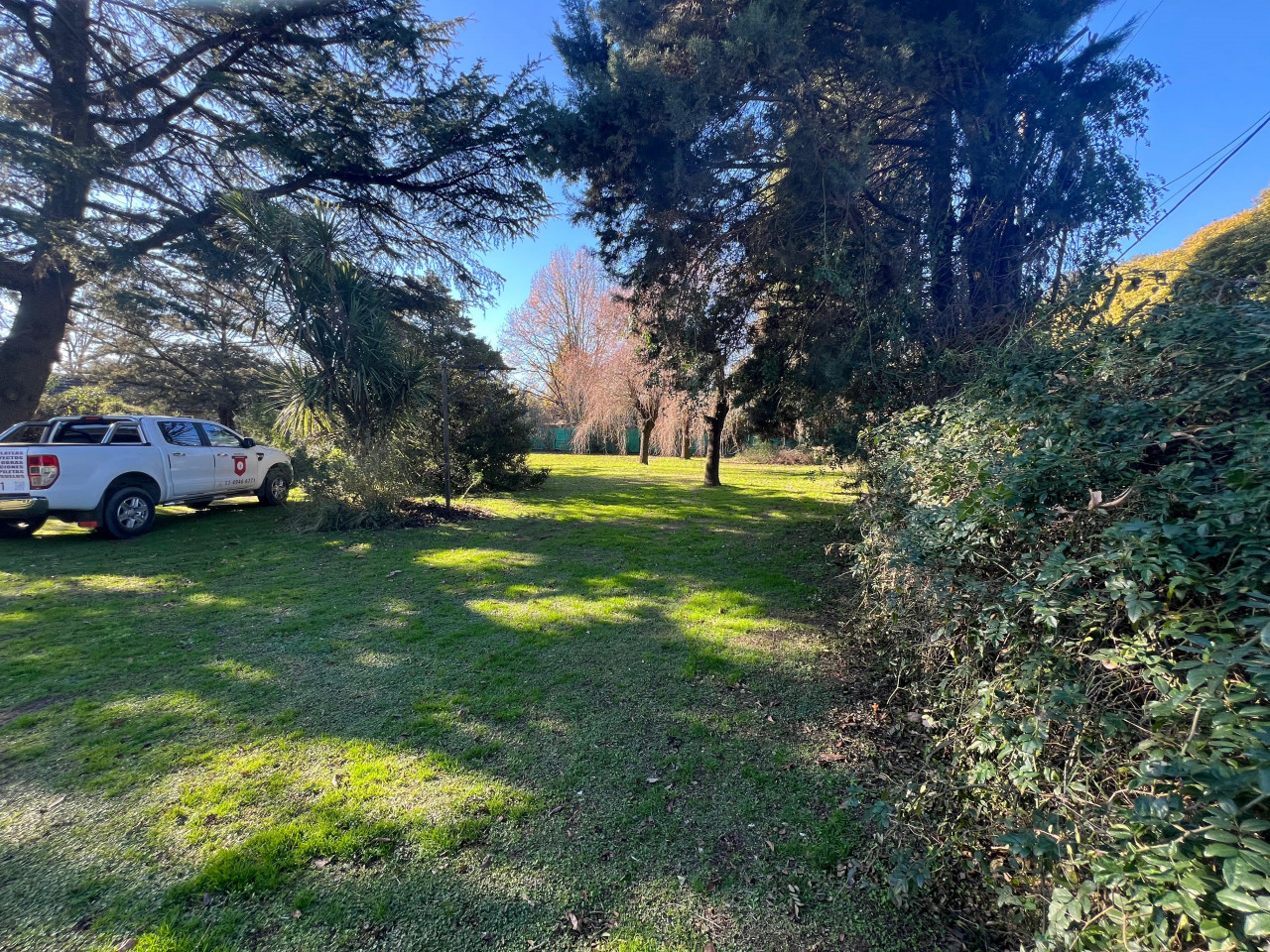 VENTA DE TERRENO DE 7600 M2 + 2 CASAS EN PILAR