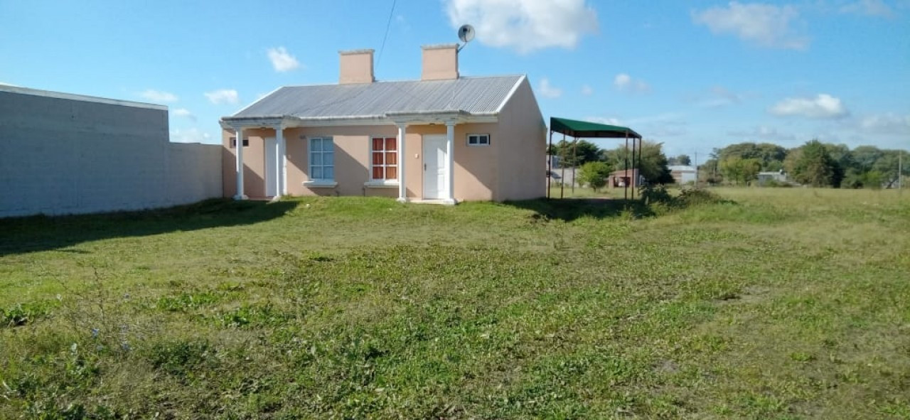 Dos Casas en Venta en Villa Elisa Entre Rios