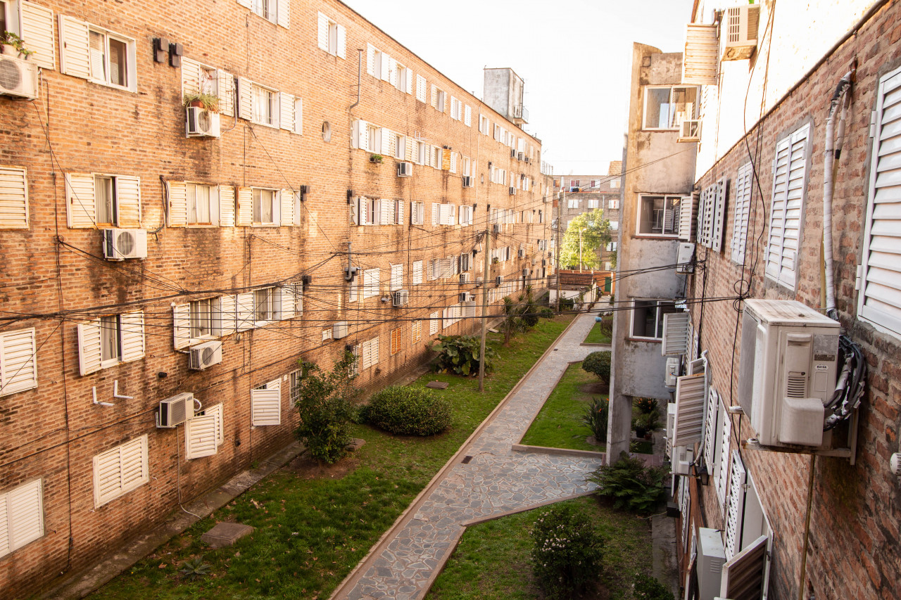 Venta departamento tres ambientes, Apto Credito, (Muñiz, San Miguel)